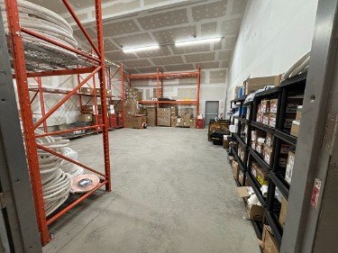 1click-ottawa-warehouse